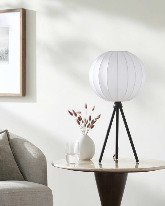 Trossingen Table Lamp